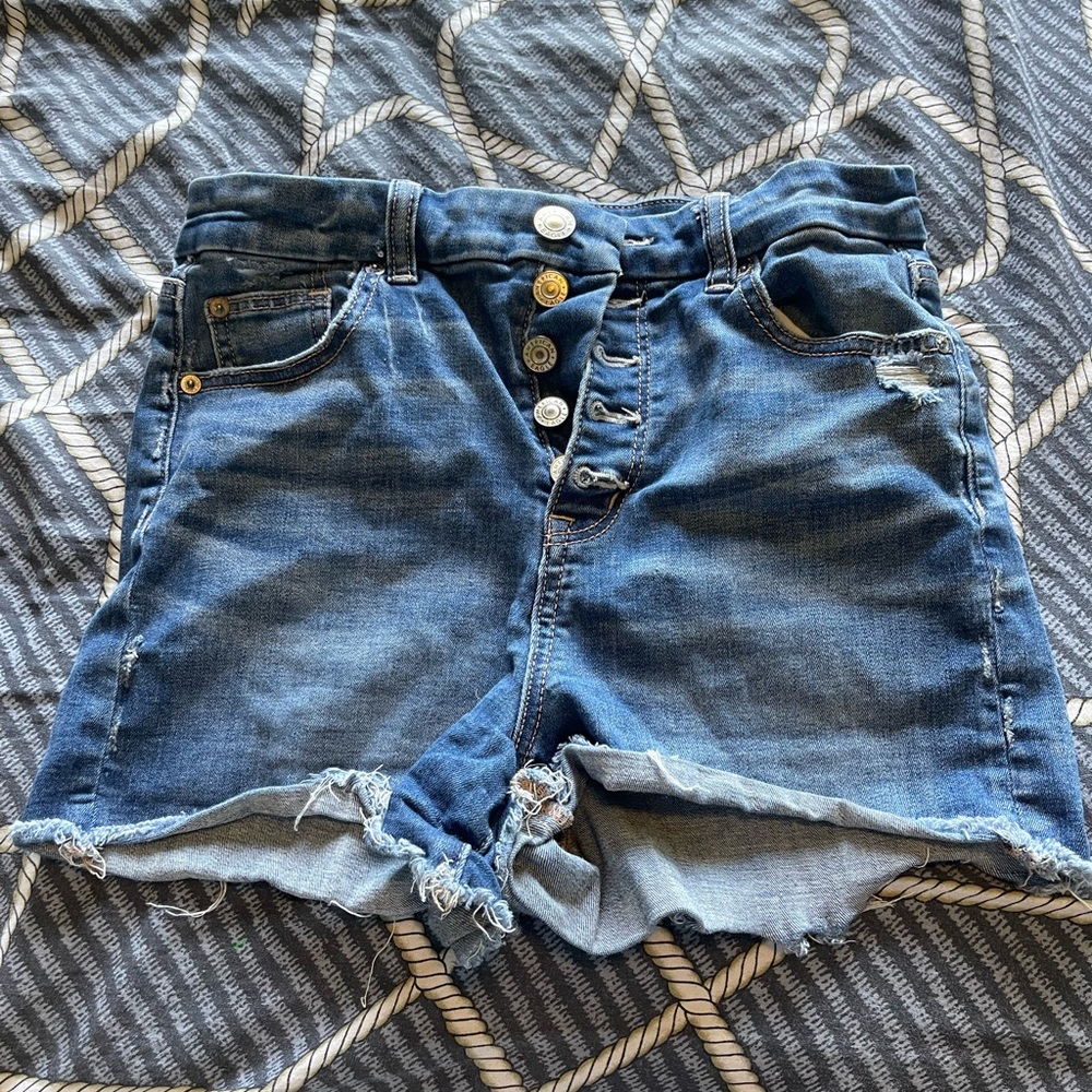 Women’s High Wasted American Eagle Denim Shorts